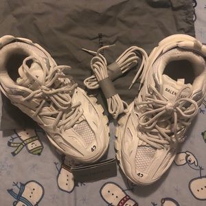 Balenciga track size 42